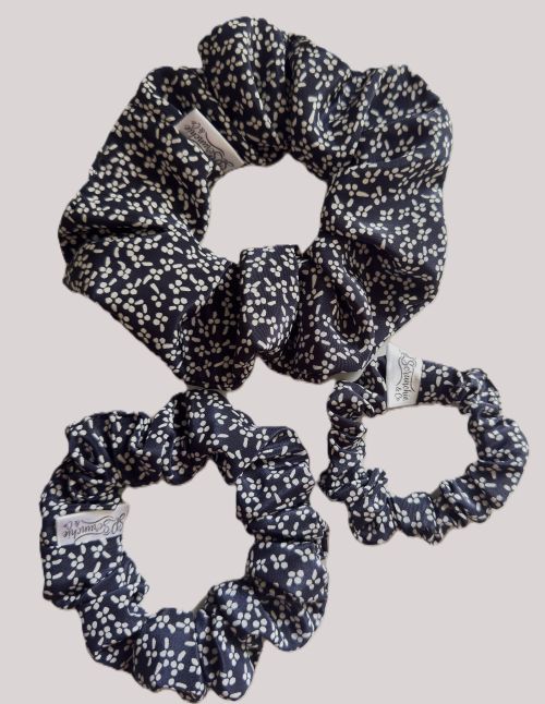 White Bubbles Srunchie