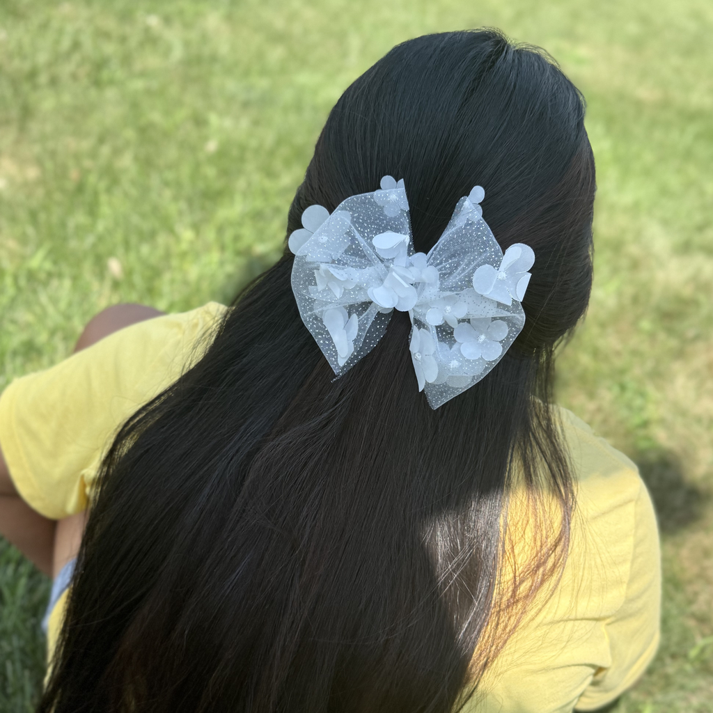 White Large Floral Bloom Barrette