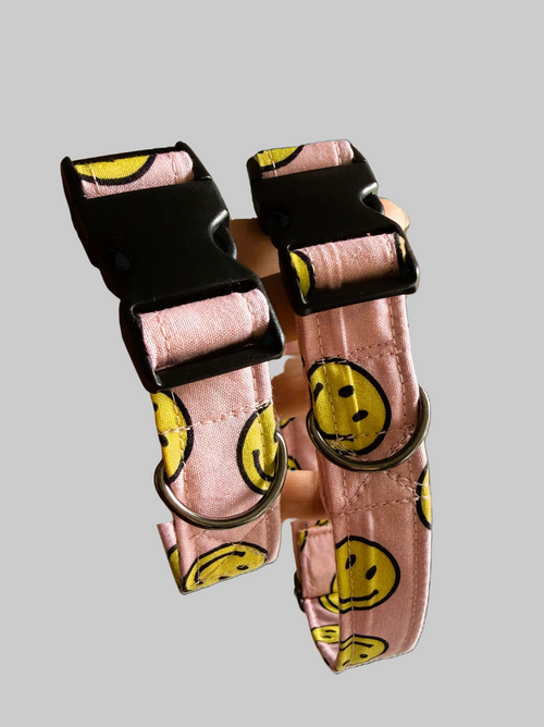 Pink Smiley Print Collars
